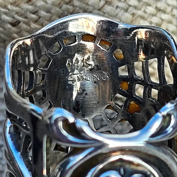 14k gold & 925 sterling spider web ring - Picture 8 of 10